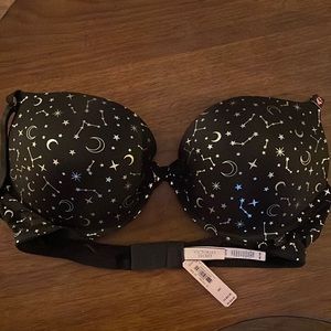 Victoria’s Secret push up bra